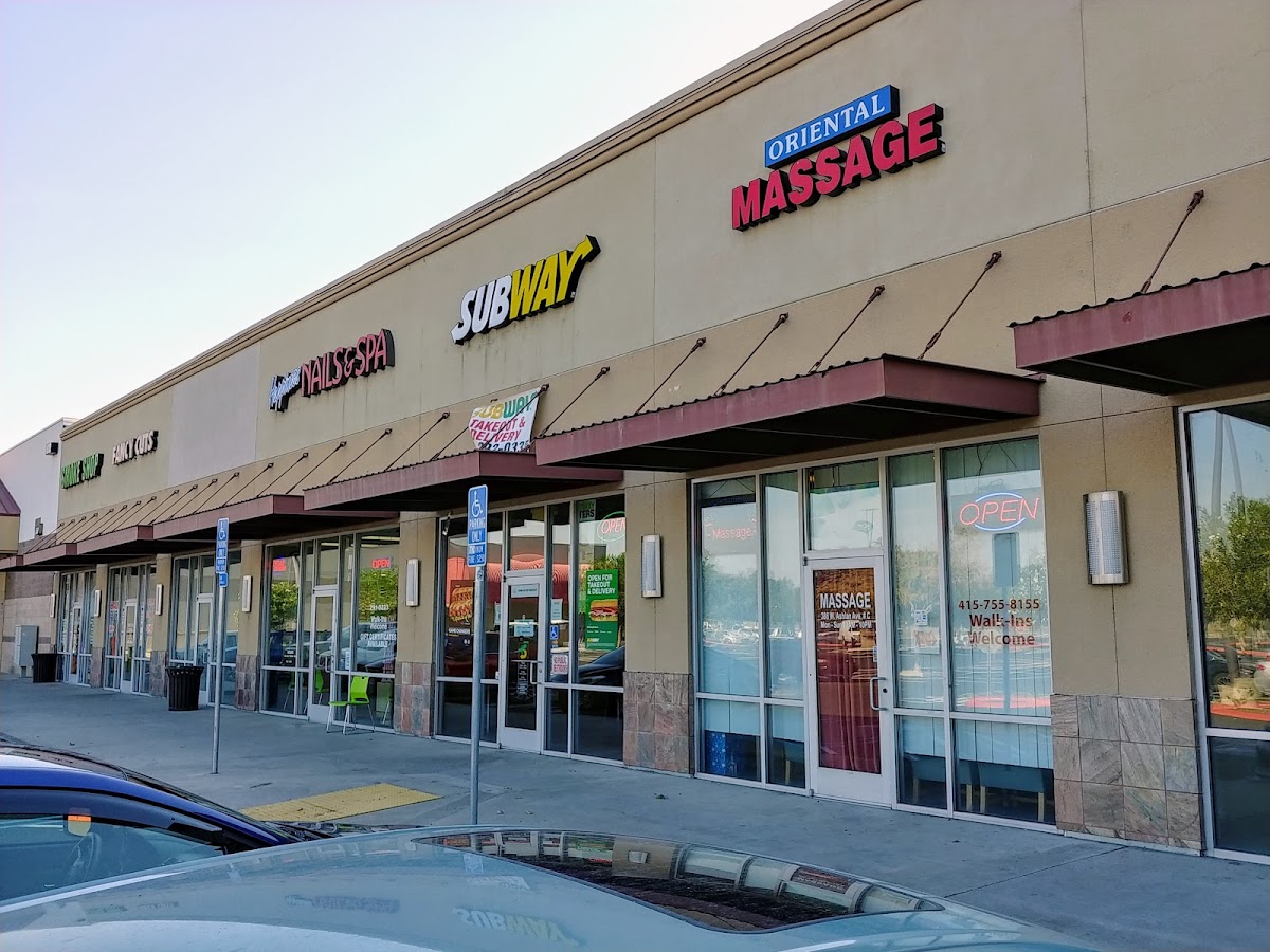 Center Clovis